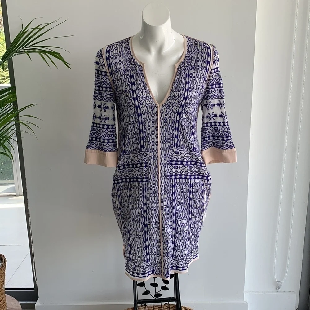 LOVE SAM WHITE W/ROYAL BLUE EMBROIDERY DRESS  SZ S - Picture 8 of 13